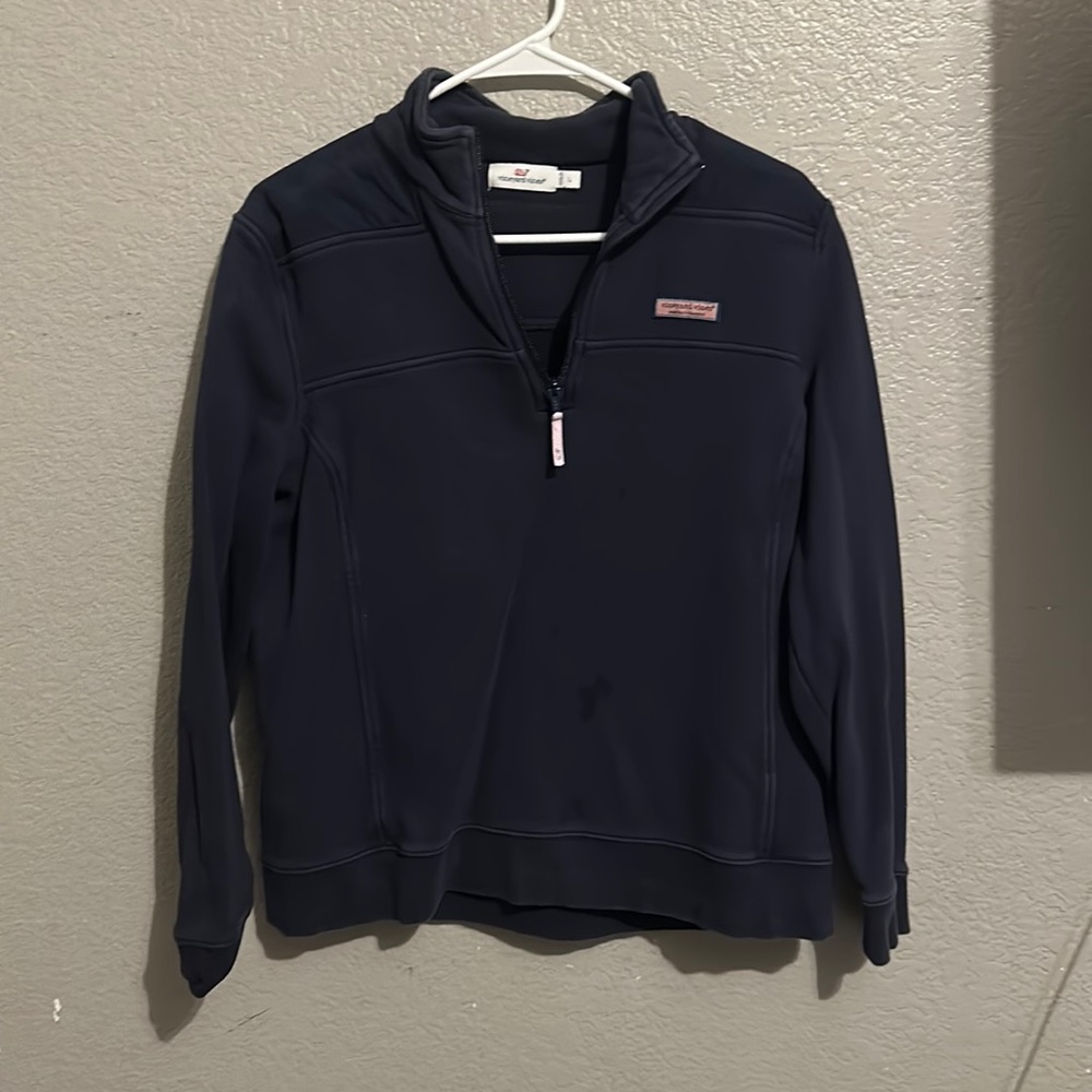 Vineyard vine sweater